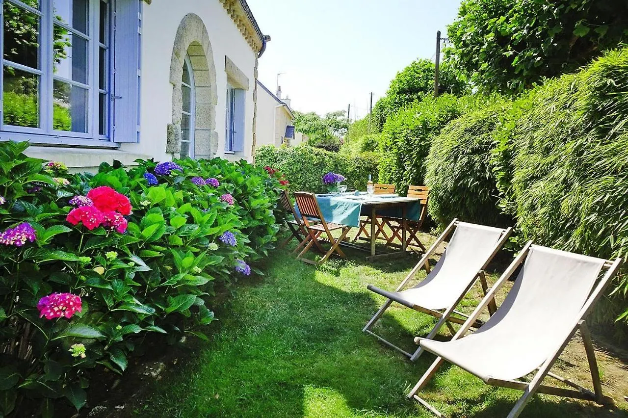 Holiday home Semi-Detached House, Carnac Villa